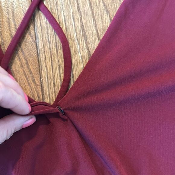 Bcbg Generation burgundy wrap bodysuit top M - Picture 8 of 10